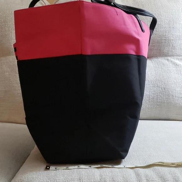 Victoria Secret Pink/Black Tote New with Tags 🥳 - Picture 12 of 16